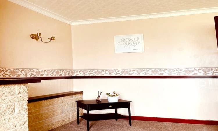 Melrose Three, "for a cosy stay close to the university"