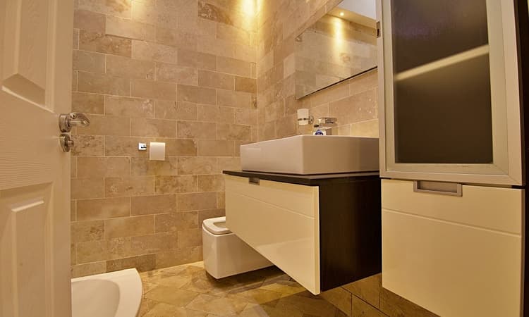 Malverne Two, "for a tranquil city retreat"