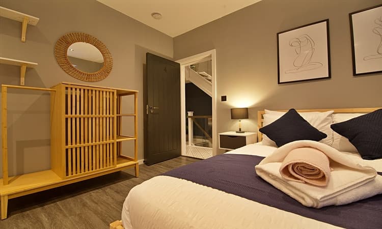 Bellerose Four "a boutique city haven"