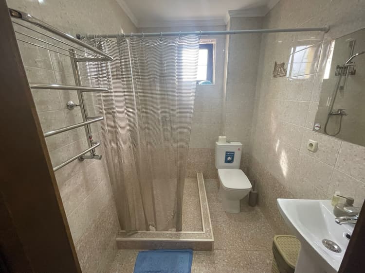 ГД "Роза Кавказа" №4 Четырехместный номер 3-й этаж