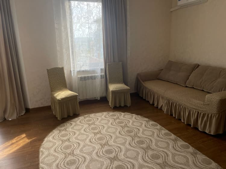 ГД "Роза Кавказа" №4 Четырехместный номер 3-й этаж