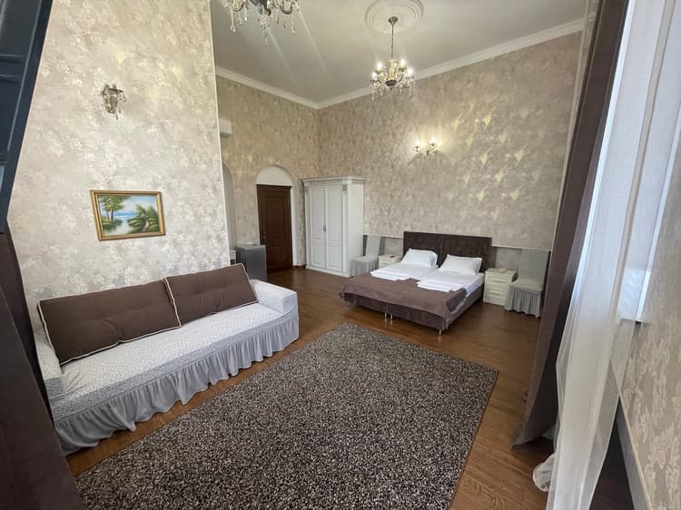 ГД "Роза Кавказа" №6 Четырехместный номер 4-й этаж