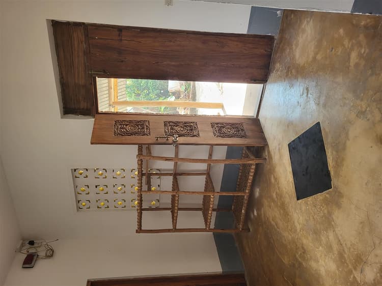 Hiliki House in the village