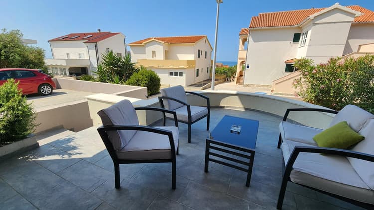 Orlje 4: S1 Prizemlje