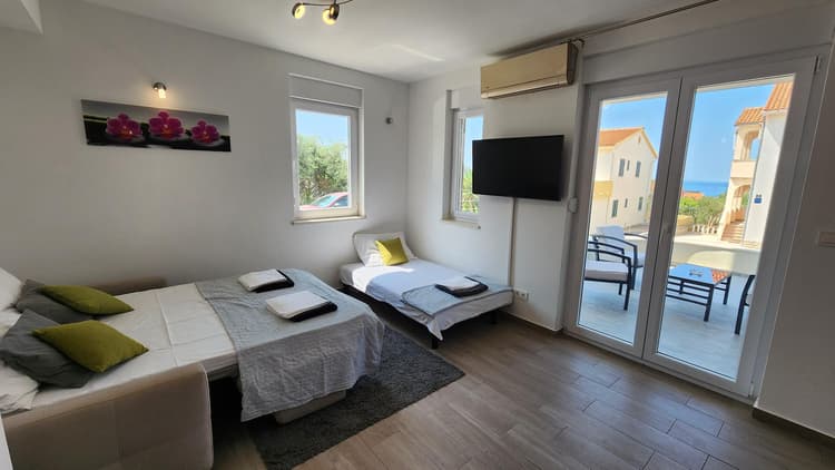 Orlje 4: S1 Prizemlje