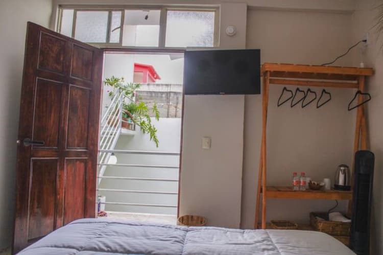 r7 · Hab nueva a un Costado Mdo Merced / Baño Compartido con R8 Oaxaca de Juárez