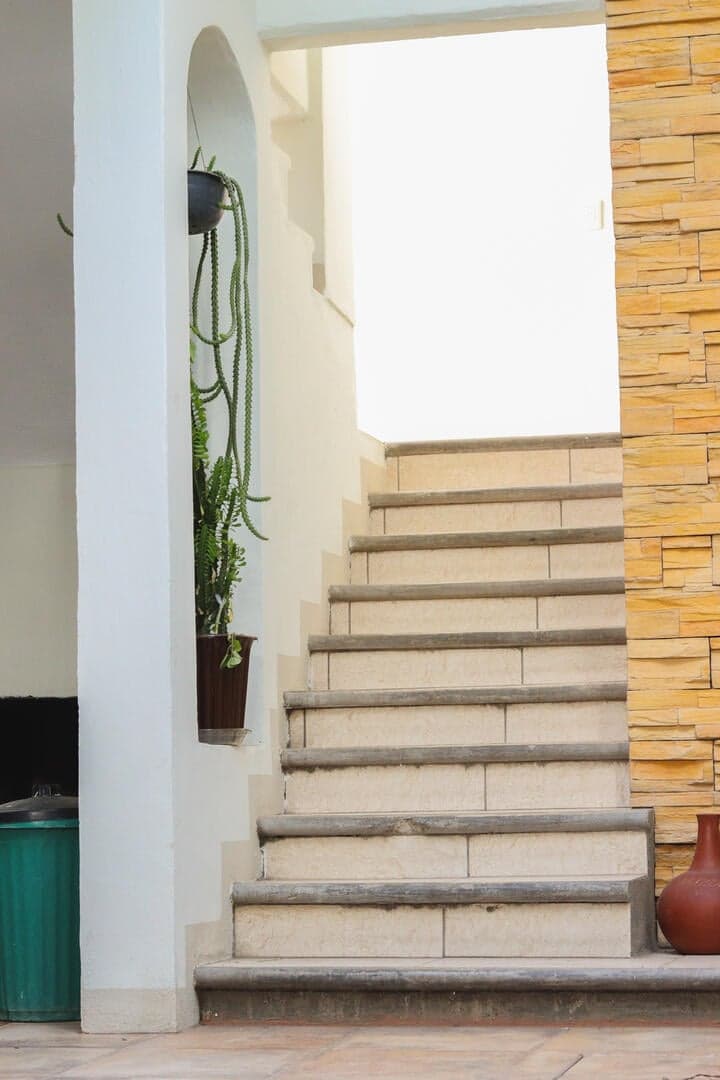 r8 · Hab Pequeña pareja / 1 cuadra Mdo Merced / Baño Compartido R7 Oaxaca de Juárez