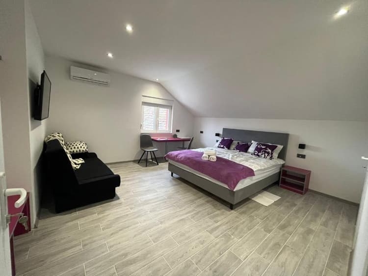 Purple room Velika Gorica