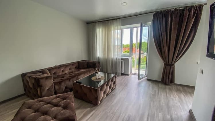 Apartamentai prie Malūno parko (Studija)