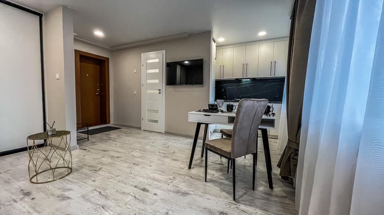 Apartamentai prie Akropolio (Studija 3)