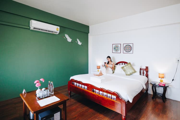 Double Room with Shared Bathroom