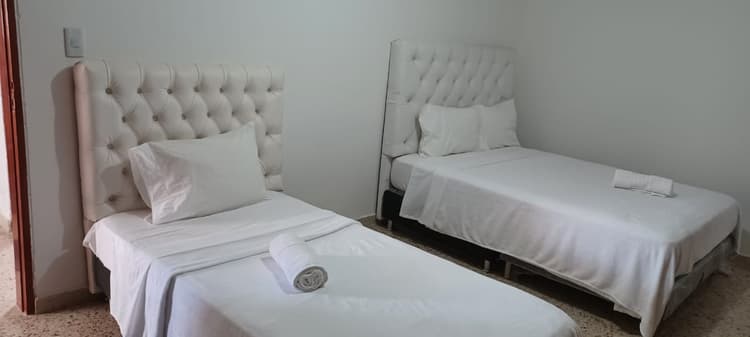 R1 (502) Apartamento con vista a la playa, la mejor zona de la ciudad, genial para trabajar o estar con la familia