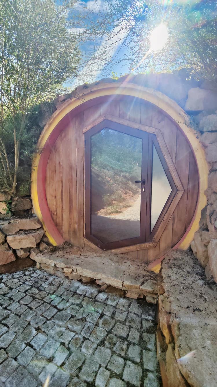 The Hobbit House at Casa Florestal Fatela