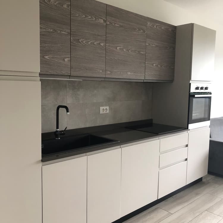 App4 · Casa temporanea per famiglia Trento