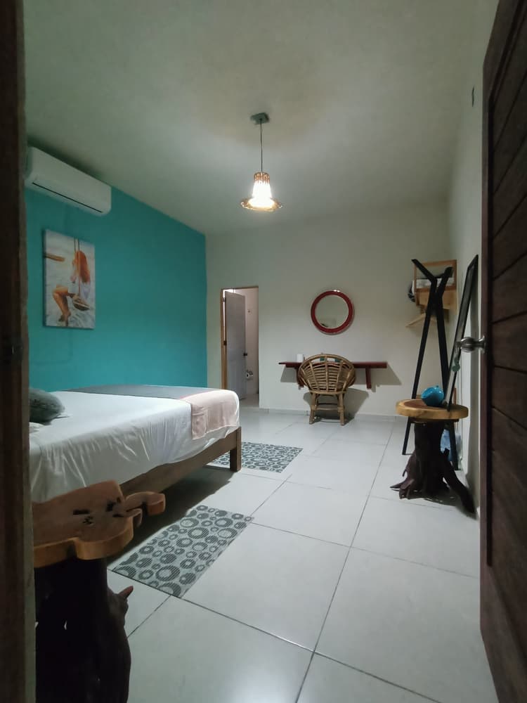 Caballito de Mar · Habitación privada con baño, cerca playa la punta Brisas de Zicatela