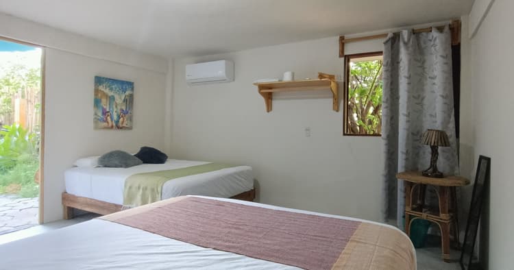 Pez · Habitación privada con baño, cerca playa la punta Brisas de Zicatela