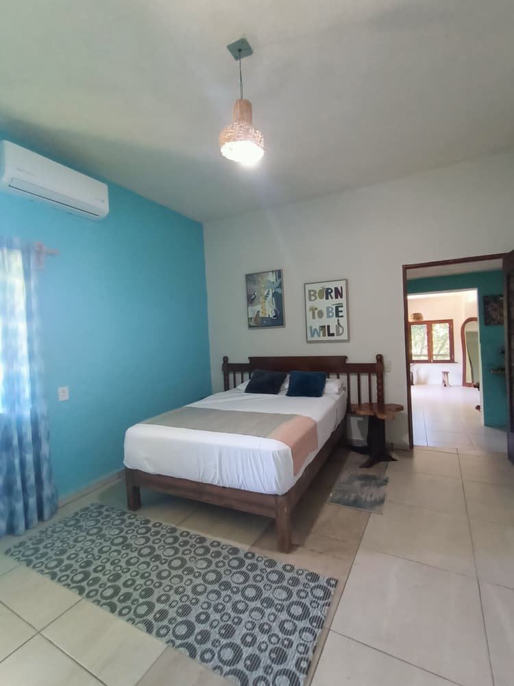 Barracuda · Habitación privada con baño, cerca playa La Punta Brisas de Zicatela