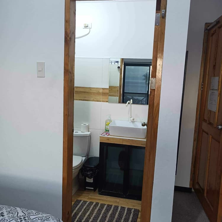 Unit D | 3rd Floor Twin Room