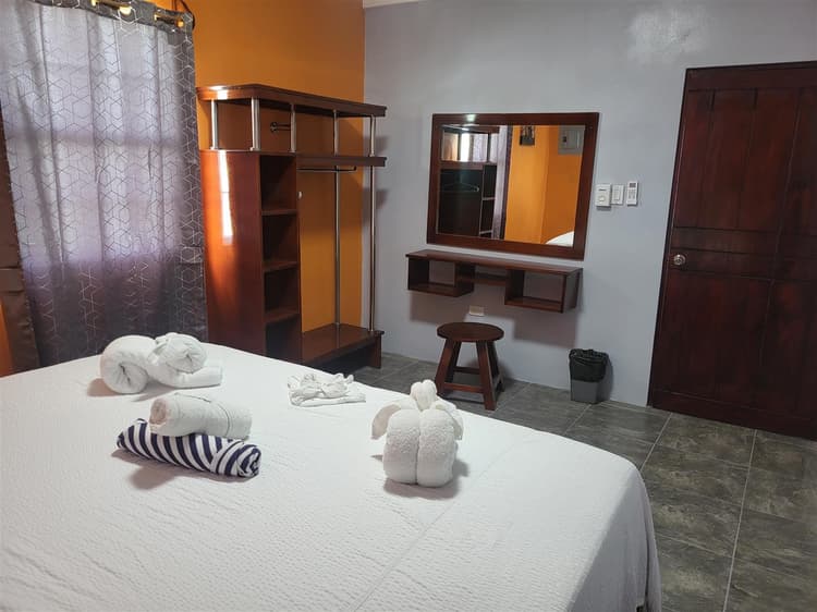 Family Apartment(305)