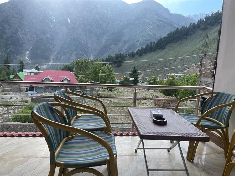 Cottage 2: Luxury Room 204