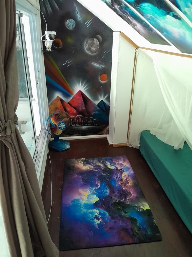 Cosmic Pod (Mini Room)