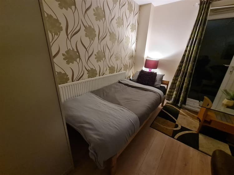 Rookery 1 - Deluxe Triple Super King Suite