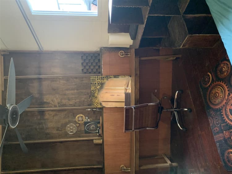 The Gearbox (Mini Room)