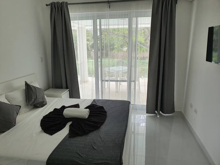 B10 · Aparta-estudio b10 Perla Marina