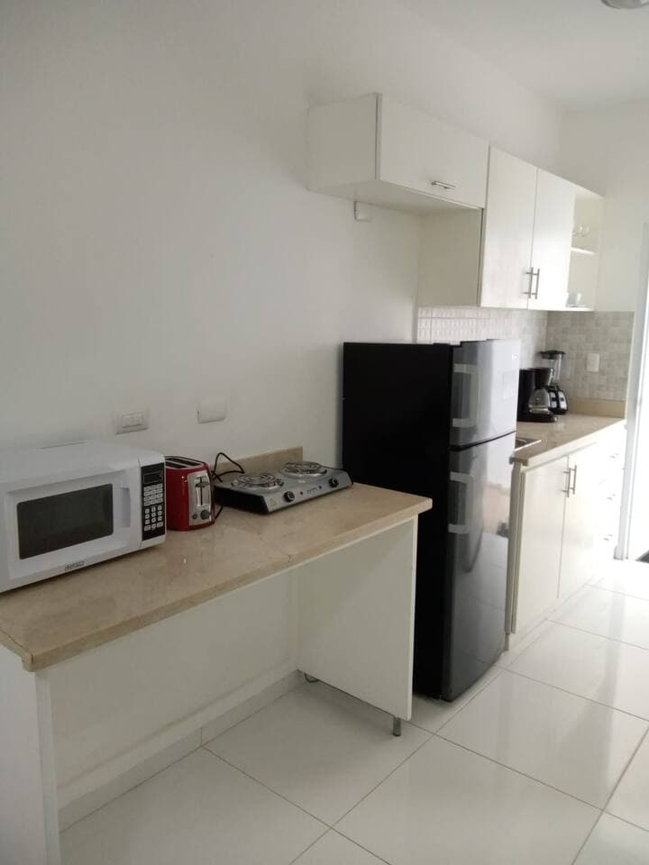 B4 · Pool side studio B4 Perla Marina