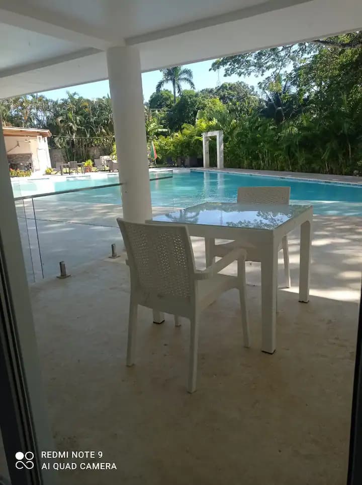 B4 · Pool side studio B4 Perla Marina