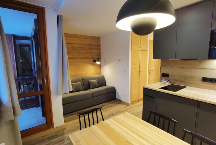 Rond Point des Pistes Volluet