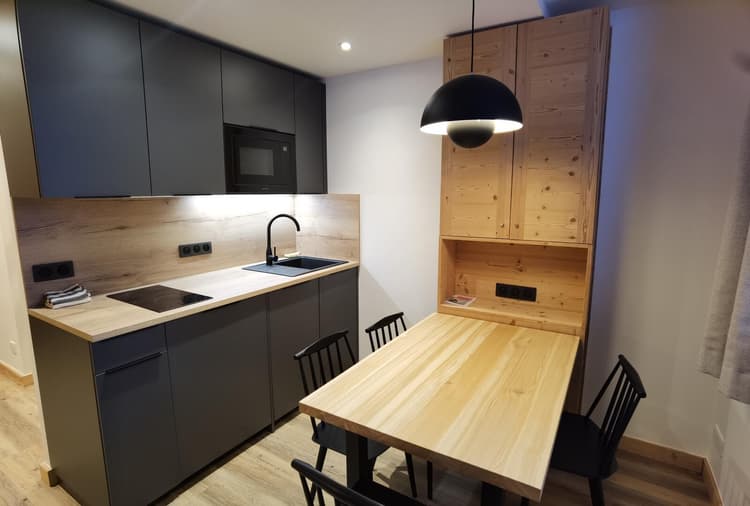 Rond Point des Pistes Volluet