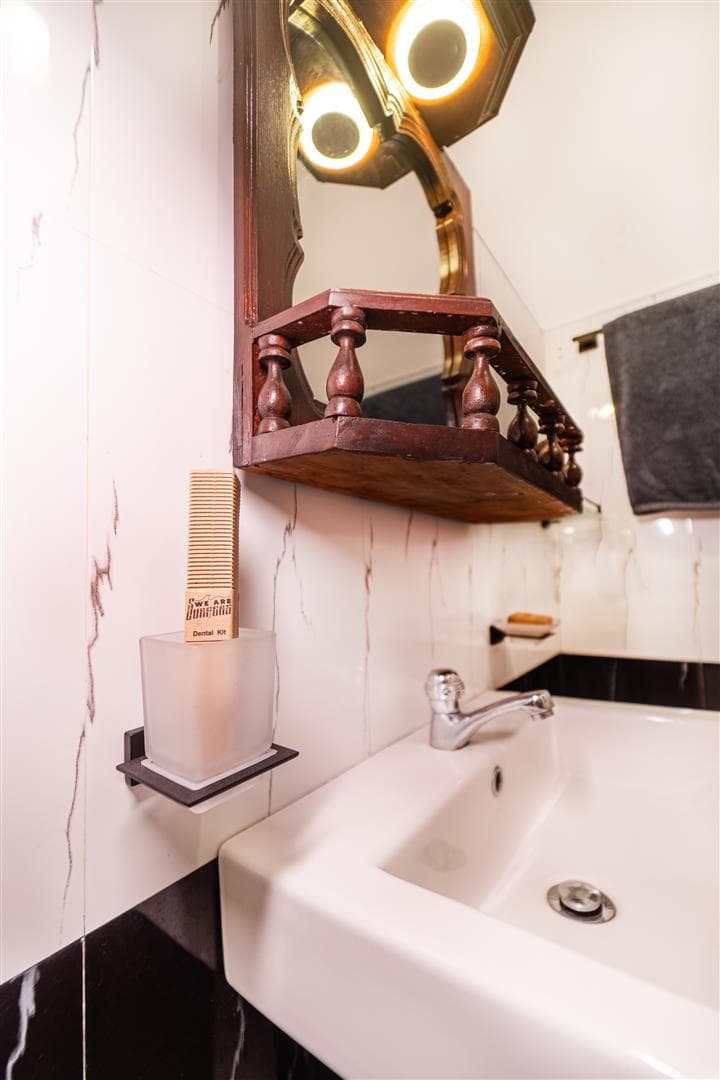 206 Double room with partial ocean view