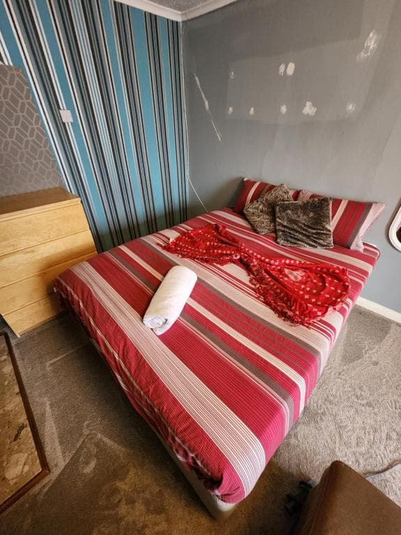 The Rushdon 1 - King