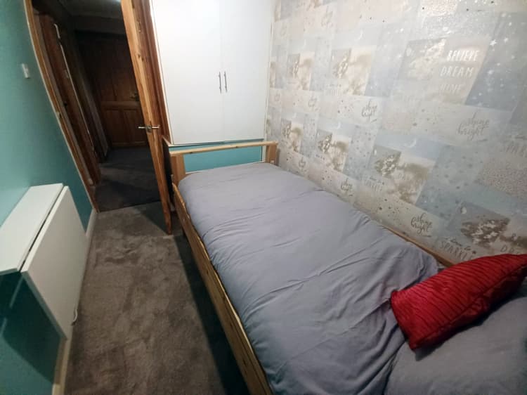 The Rushdon 4 - Single