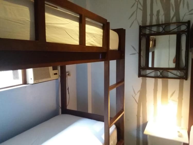 Shared Dorm Room 6-pax