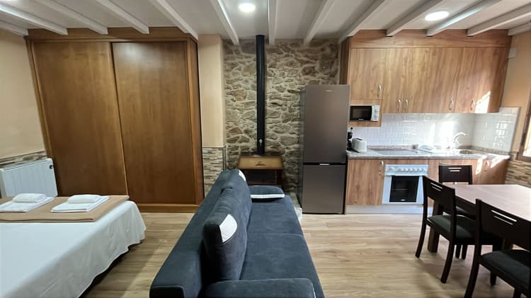 APARTAMENTO ESTUDIO  RURAL Nº 1   🛏️ Tarifa base: 2 personas/noche  MAXIMO 6 PERSONAS