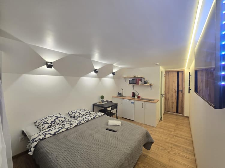 T5 Studio apartment
