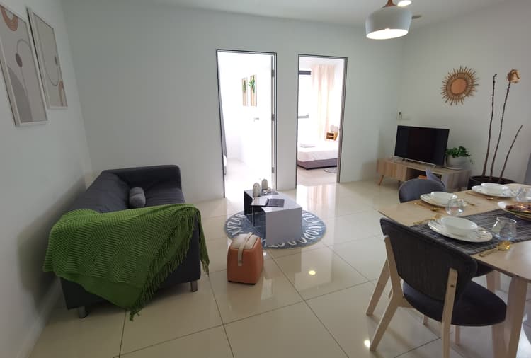 IC Minimalist (Down)	T3-28-03