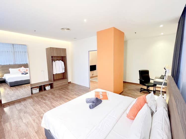 BTC Lonsdale D-08-01