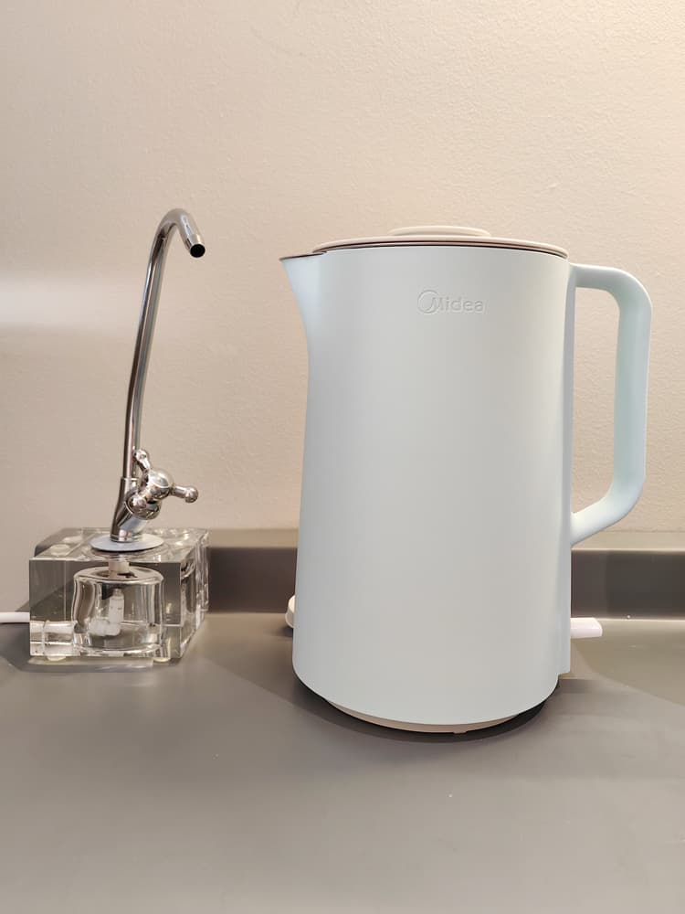 BTC Ovation E-13-13A