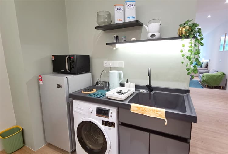 BTC Yaraville E-09-06