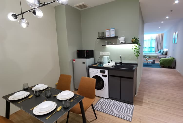 BTC Yaraville E-09-06