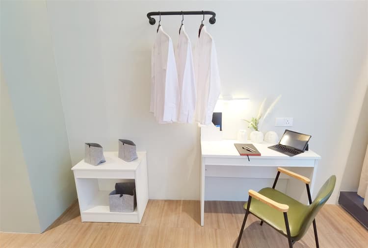 BTC Yaraville E-09-06