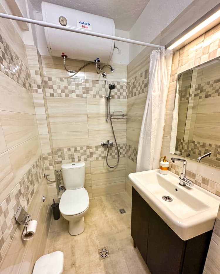 Studio 100 m from the Beach
