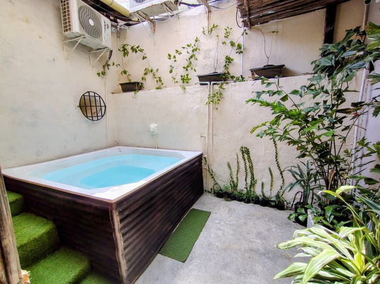 Rent the Entire La Antigua Cápsula Hostel in Getsemaní, Cartagena- Alquila el Hostal La Antigua Cápsula Completo