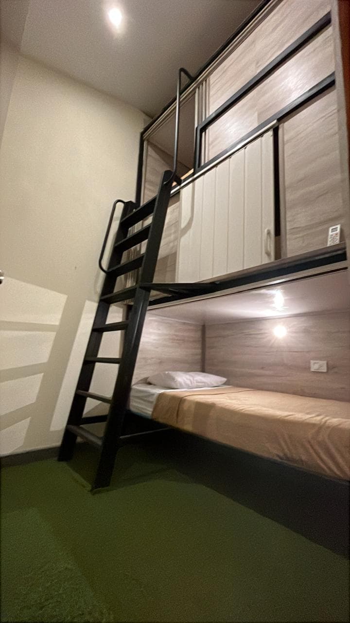 Cápsula Mixta 3 camas