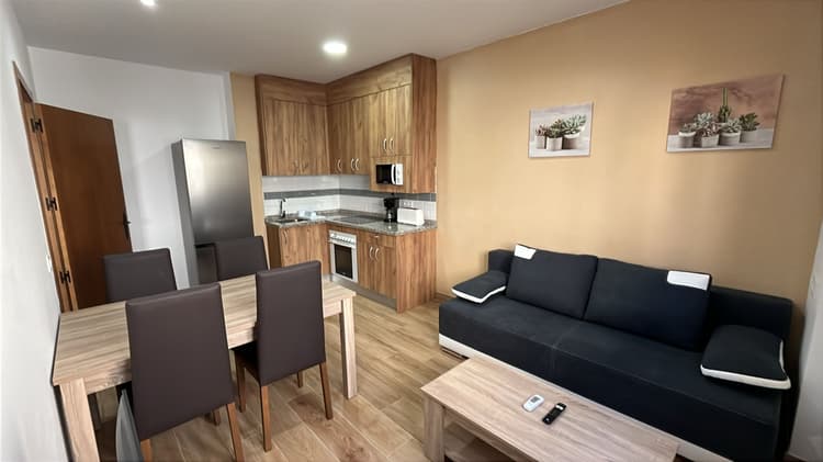 APARTAMENTO  RURAL Nº 2   🛏️ Tarifa base: 2 personas/noche  maximo 4 personas