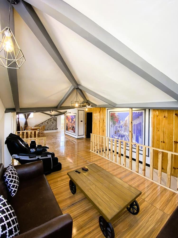 Superior Family Room