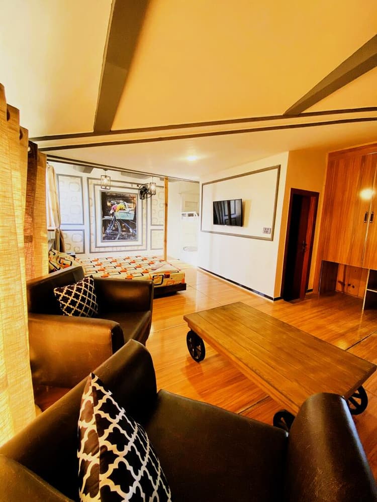 Superior Family Room